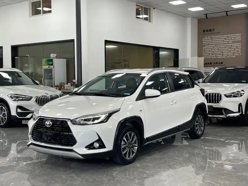 Toyota Yaris L