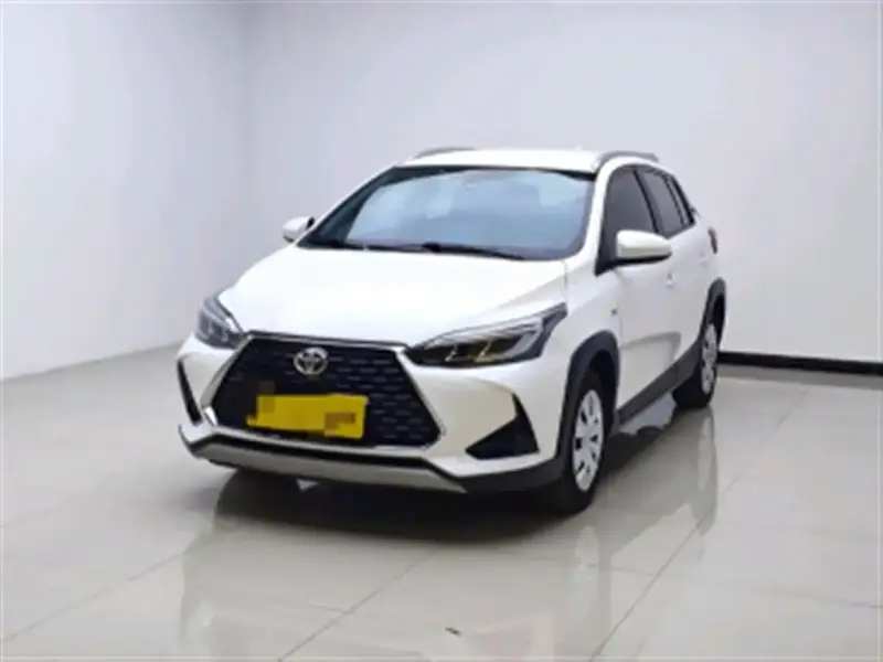 Toyota Yaris L