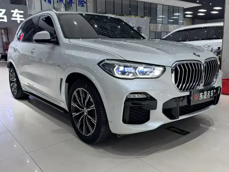 BMW X5 (Import)