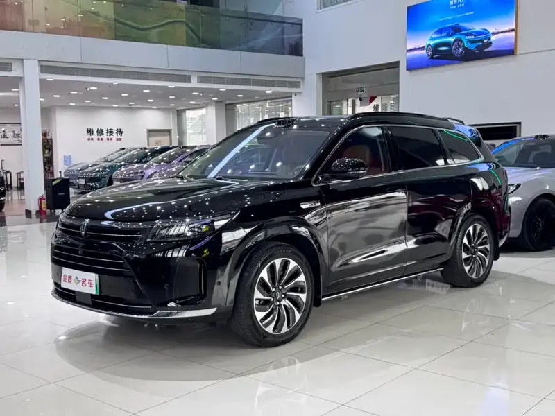 AITO M7