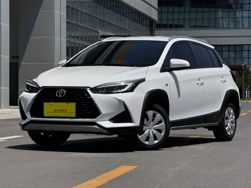 Toyota Yaris L
