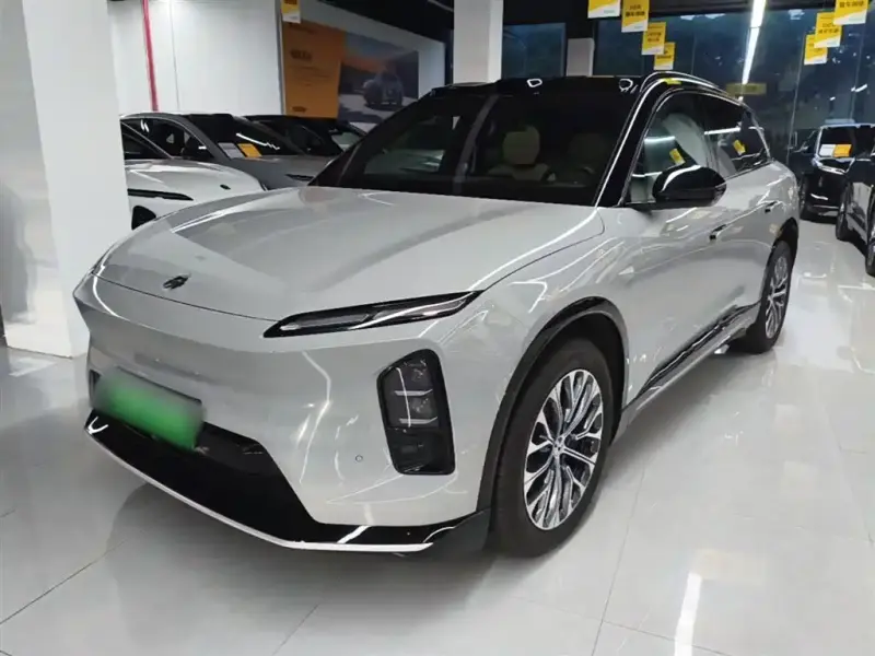 NIO ES6