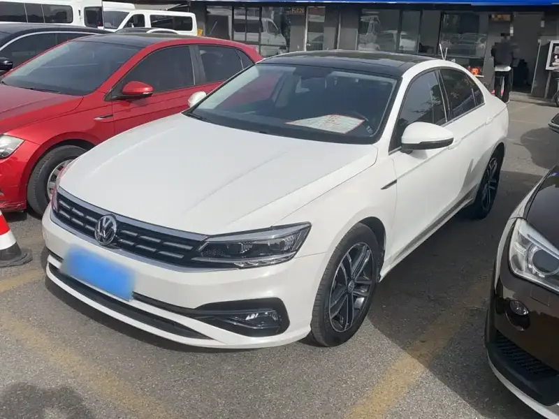 Volkswagen Lamando