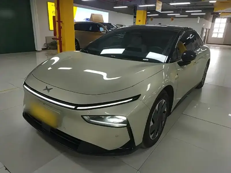 XPeng P7+