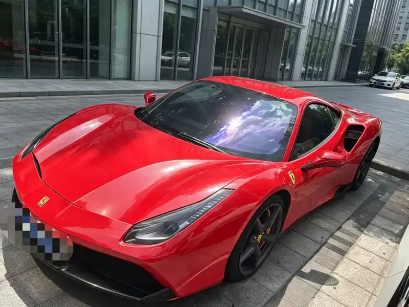 Ferrari 488