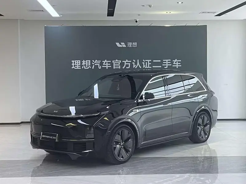 Li Auto L8