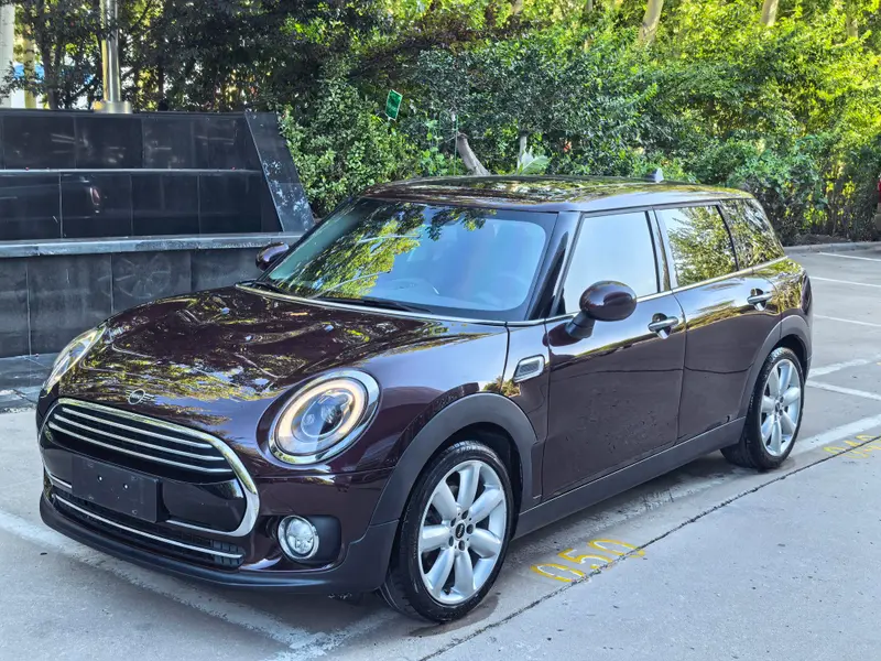 MINI CLUBMAN