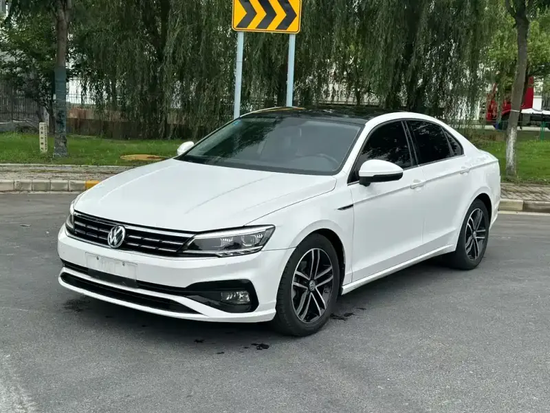 Volkswagen Lamando