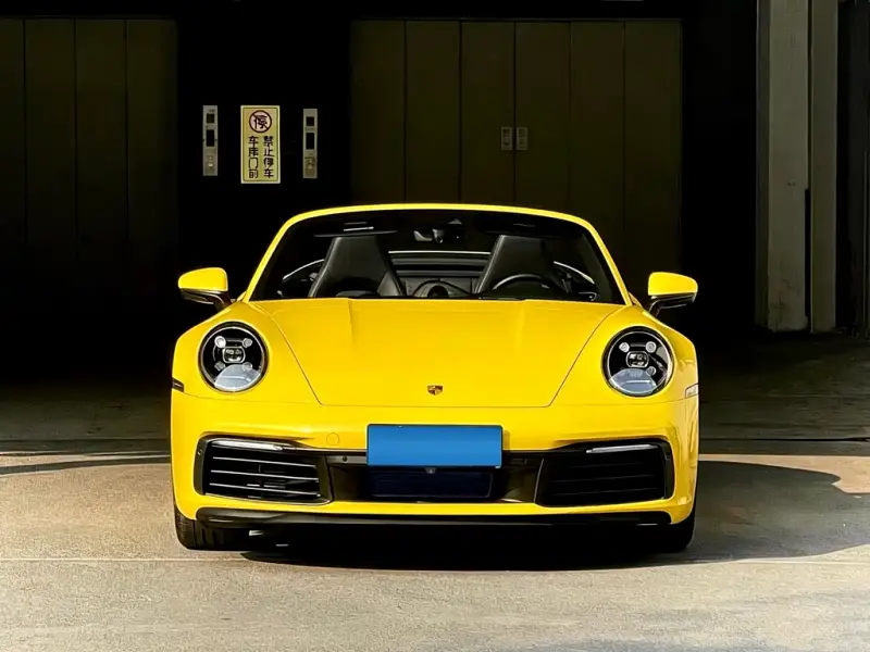 Porsche 911