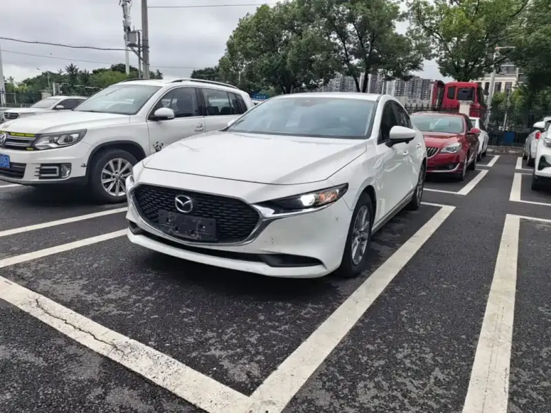 Mazda 3 Axela
