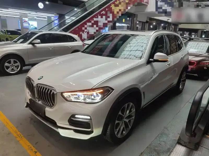 BMW X5 (Import)