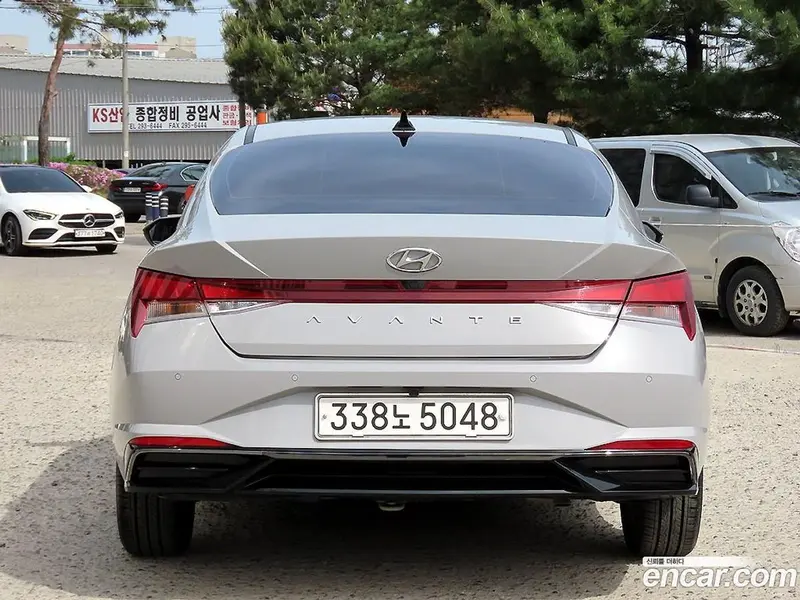 Hyundai AVANTE
