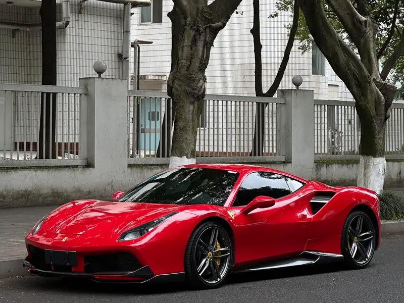 Ferrari 488