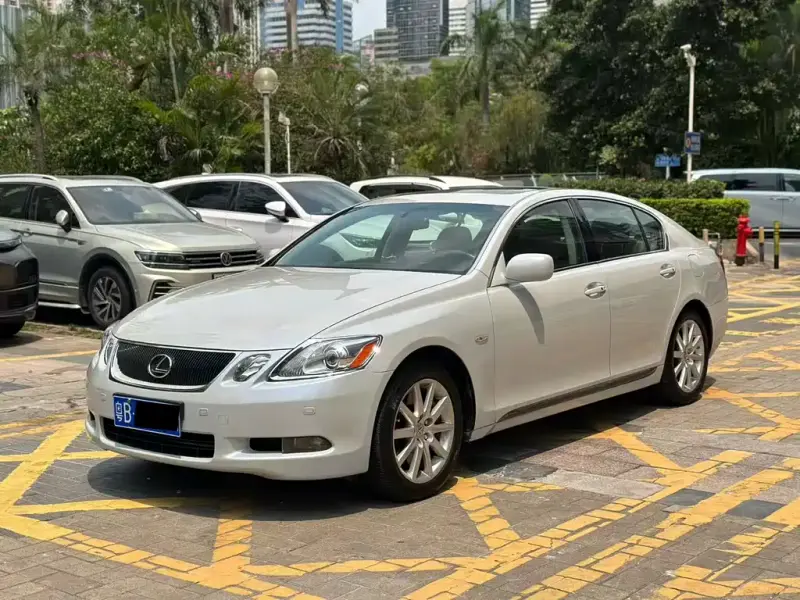 Lexus GS
