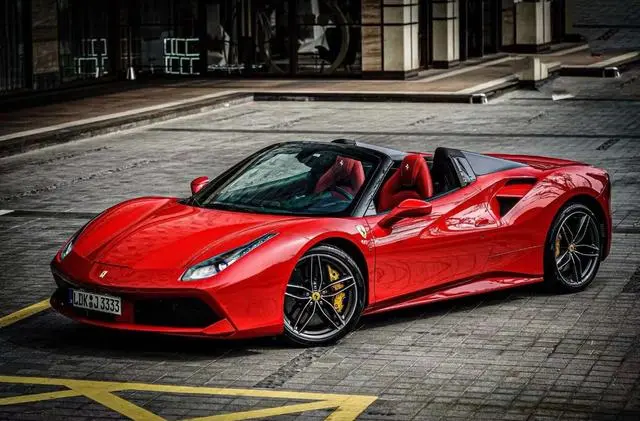 Ferrari 488