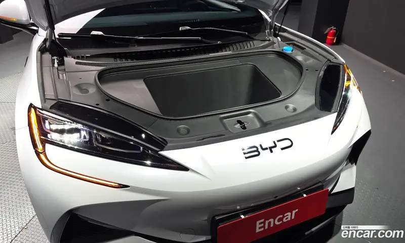 BYD Sealion 7