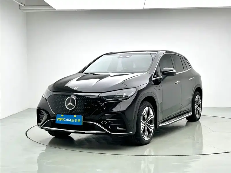 Mercedes-Benz EQE SUV