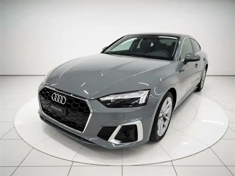 Audi A5 (Import)