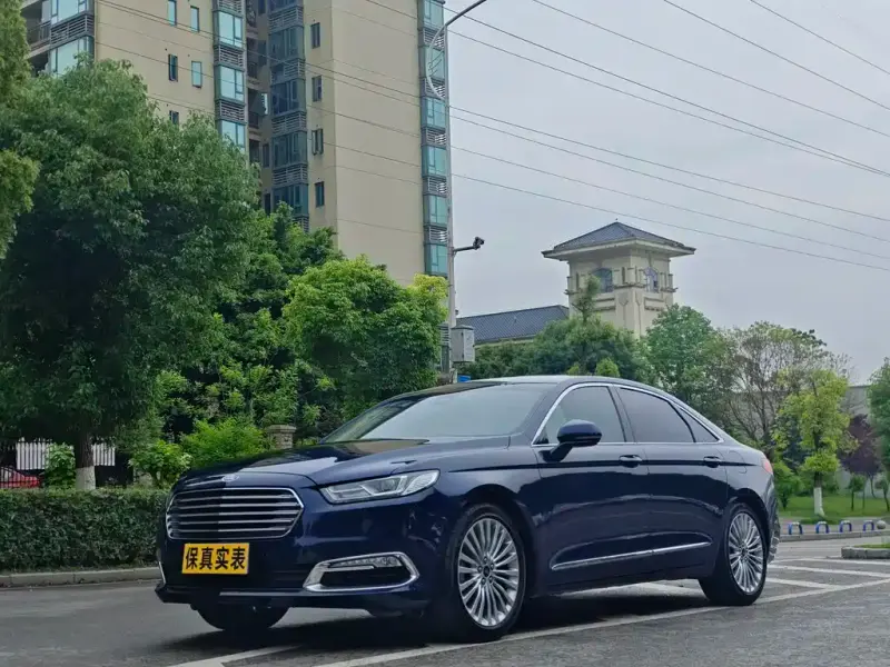 Ford Taurus