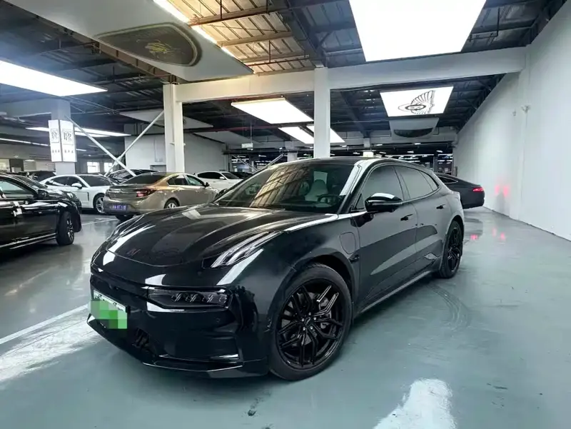 Zeekr 001