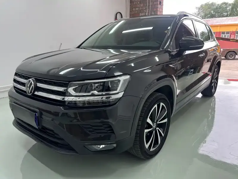 Volkswagen Tharu