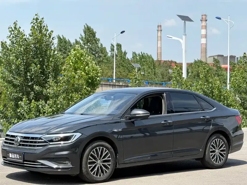 Volkswagen Sagitar
