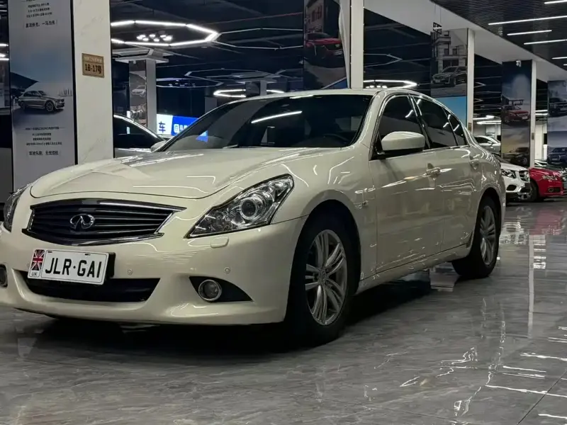 Infiniti G