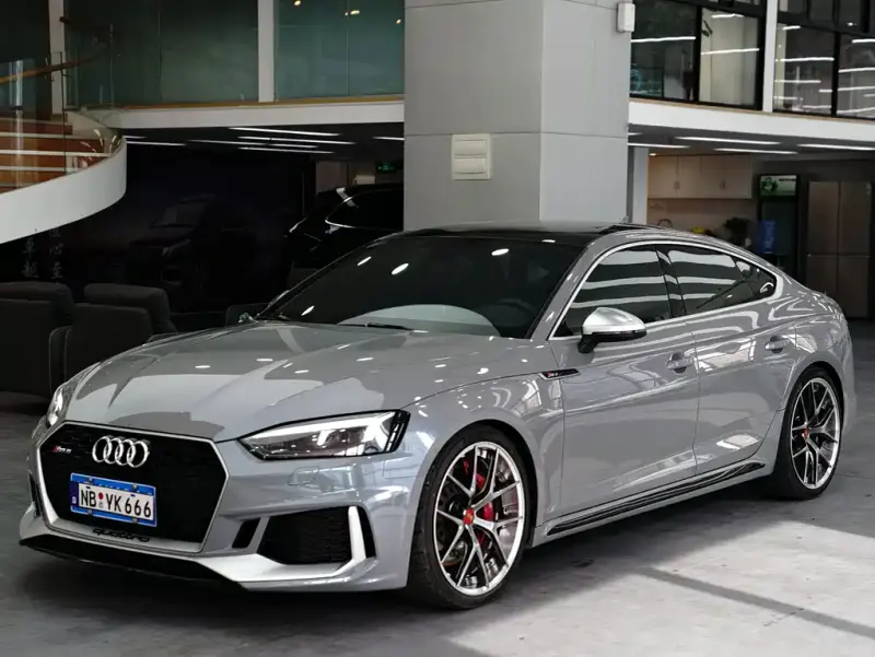 Audi RS 5
