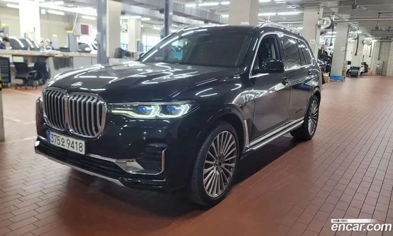 BMW X7