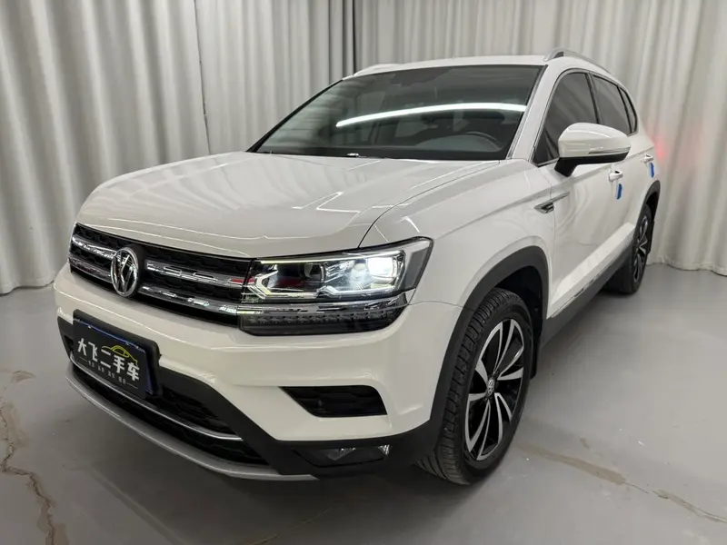 Volkswagen Tharu