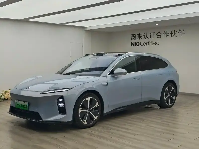 NIO ET5T