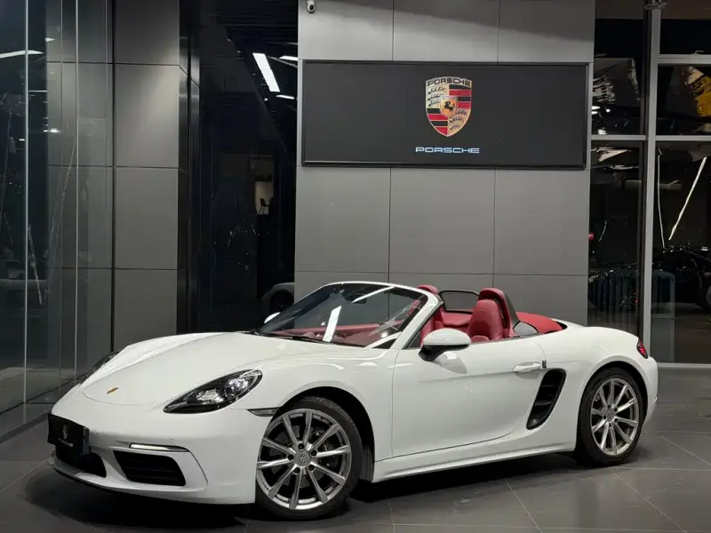 Porsche 718