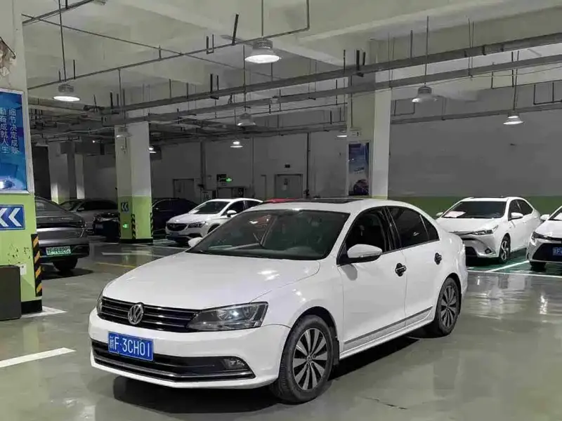 Volkswagen Sagitar