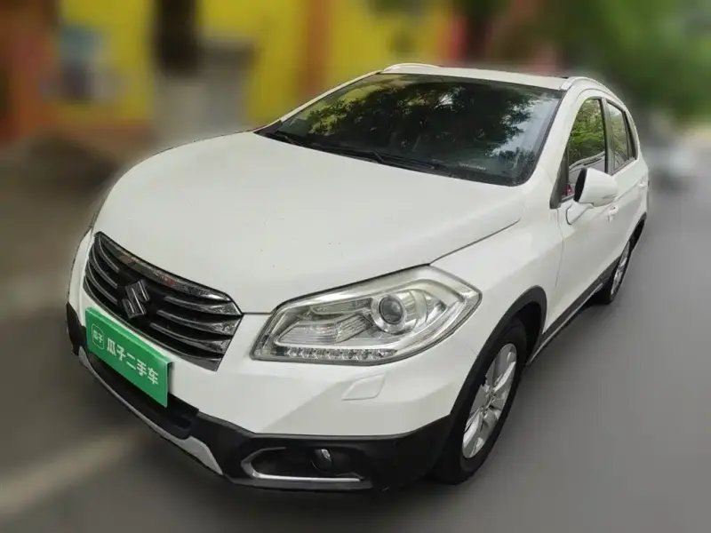 Suzuki S-Cross