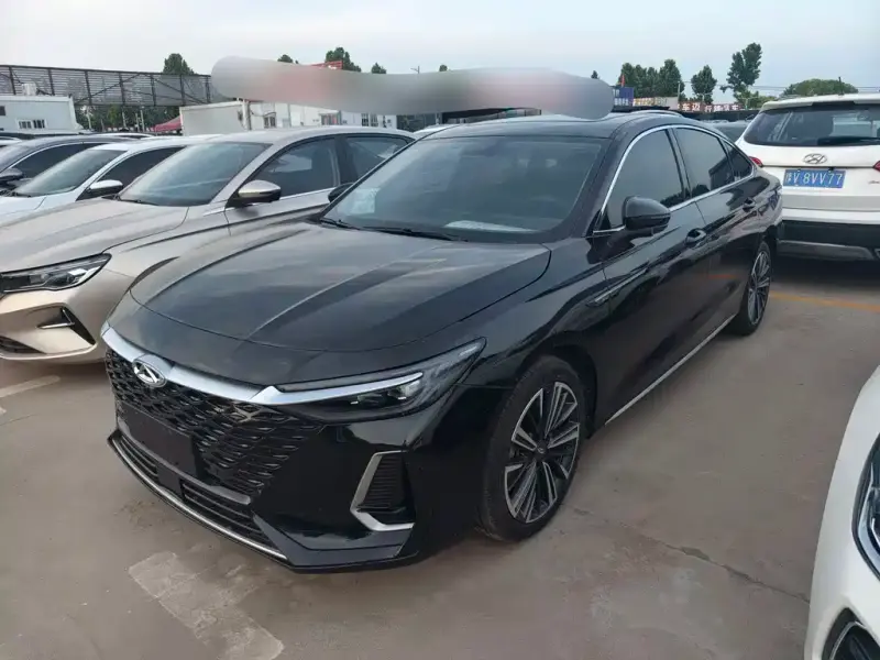 Chery Arrizo 8
