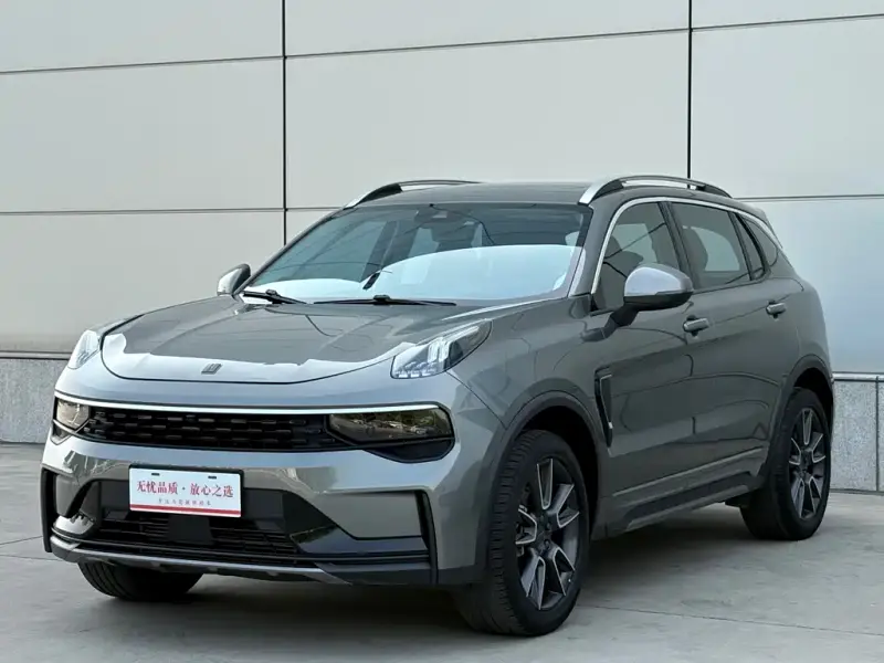 Lynk & Co 01