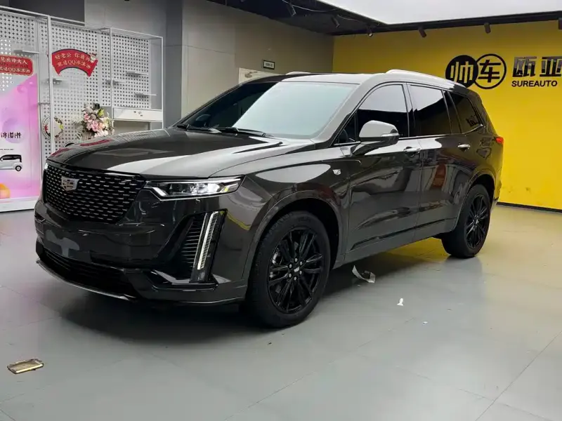 Cadillac XT6