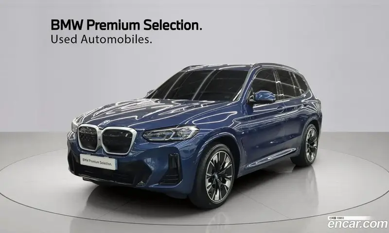 BMW iX3