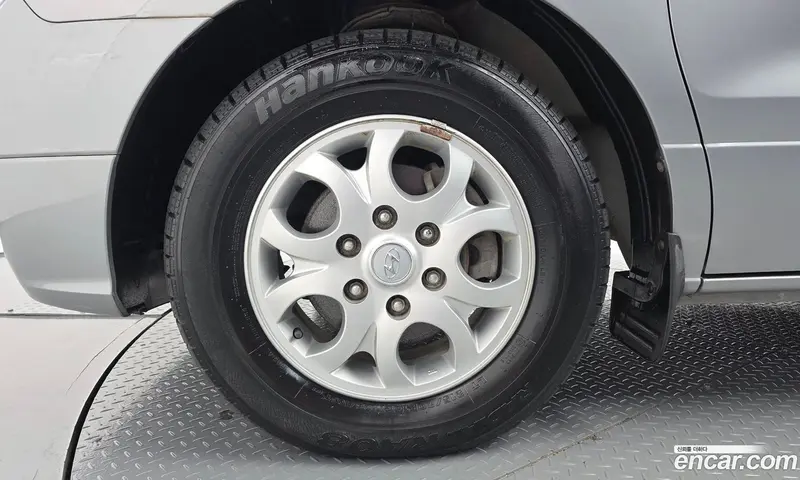 Hyundai H-1