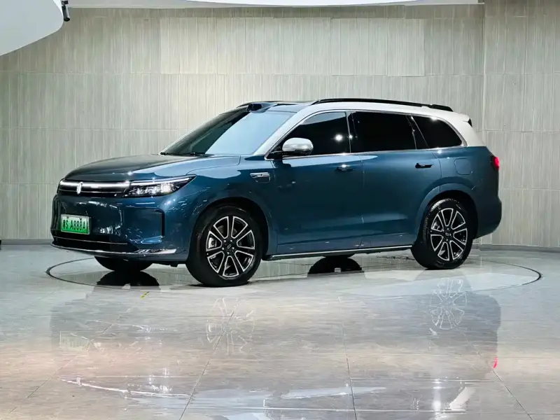 AITO M7