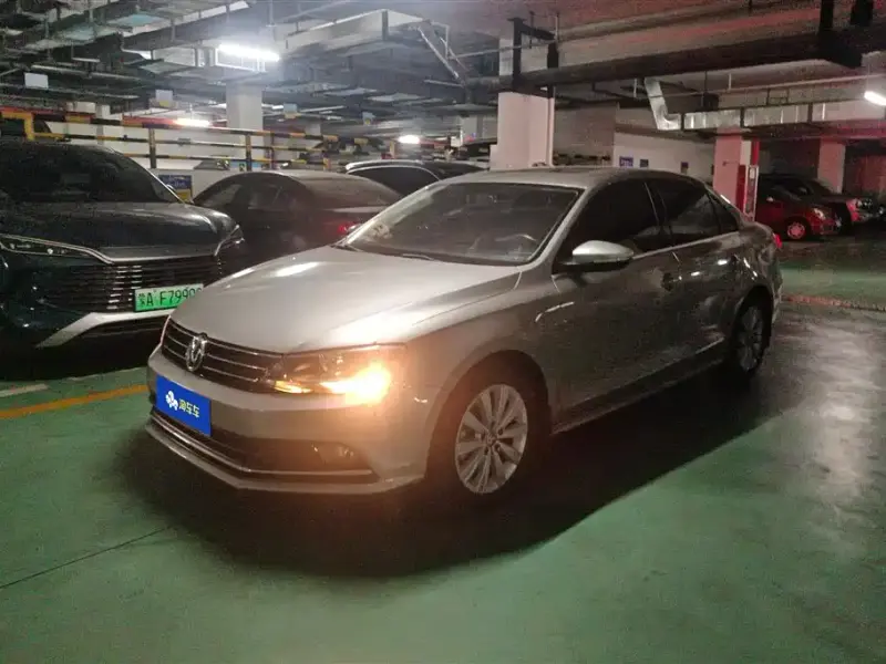 Volkswagen Sagitar