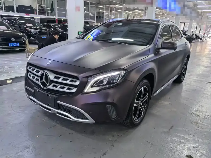 Mercedes-Benz GLA