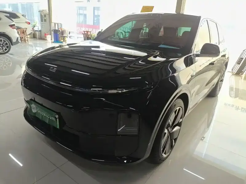 Li Auto L6