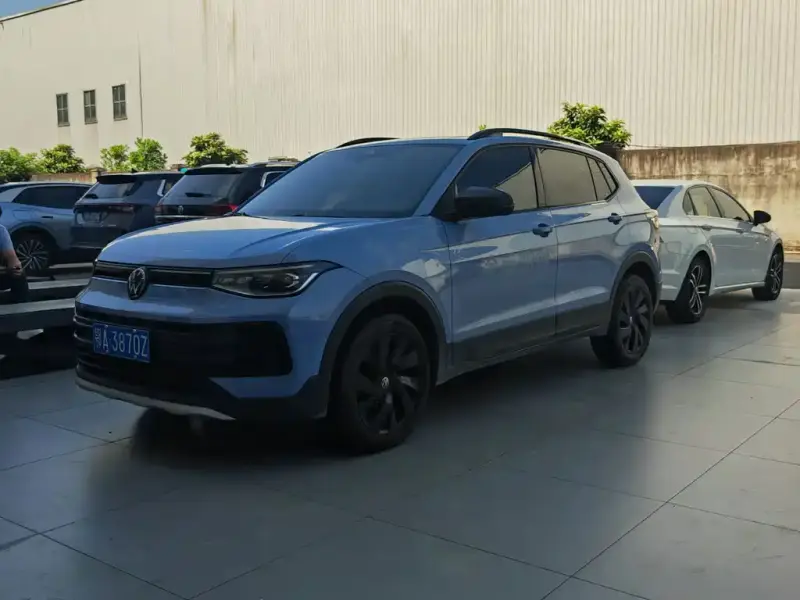 Volkswagen Tharu