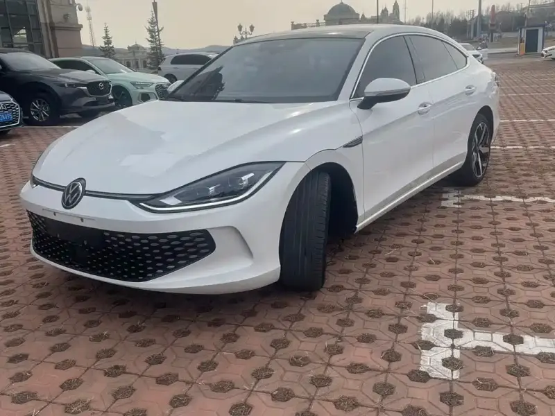 Volkswagen Lamando