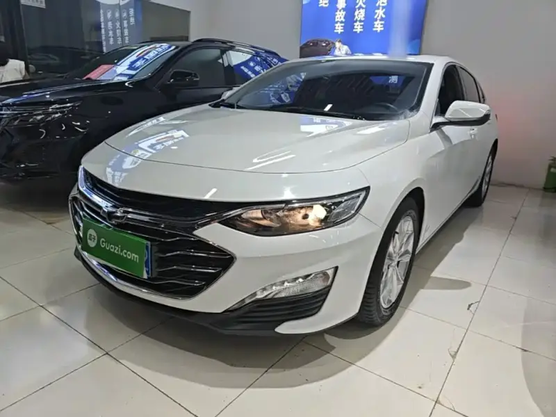 Chevrolet Malibu XL