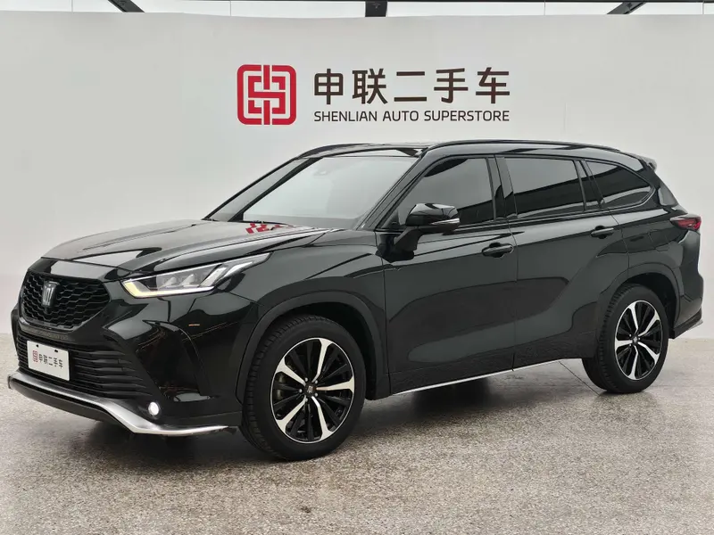 Toyota Crown Kluger