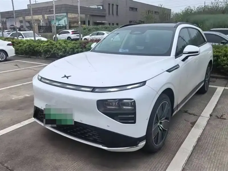 XPeng G9