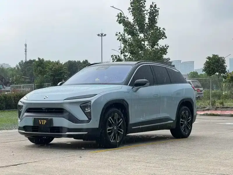 NIO ES6