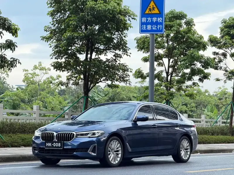 BMW 5-Series